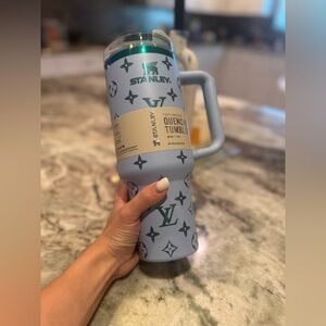 Sky Blue Fashion plated Stanley